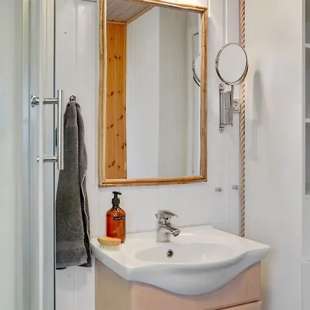 Gilda - 2km From The Sea By Interhome