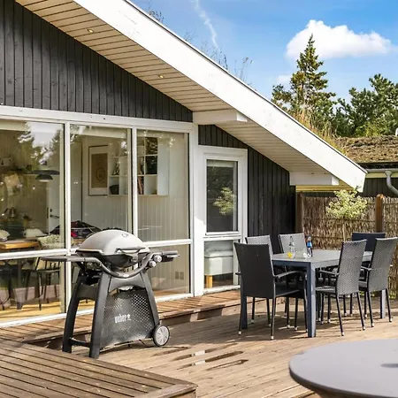 Gilda - 2km From The Sea By Interhome *